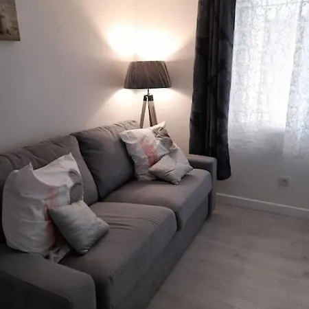 Apartman Studette Centre Historique Refait A Neuf 2022 Fréjus